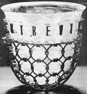 image of a glass diatreton